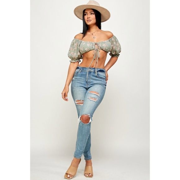 Sage Floral Cropped Off/On The Shoulder Tie Front Short Sleeve Top Casual - Picture 2 of 7